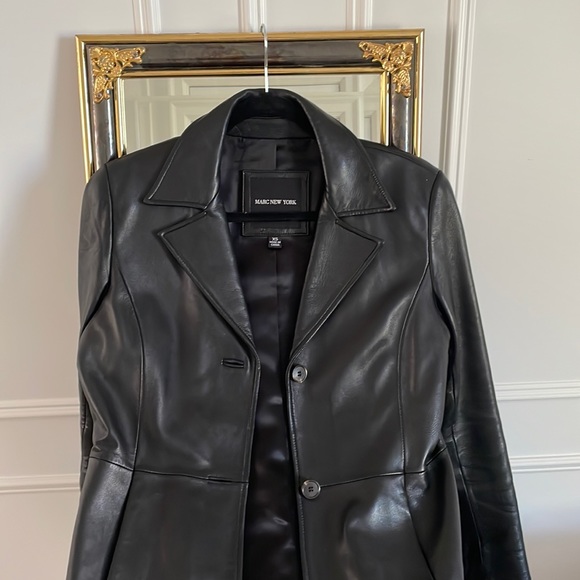 Vintage Leather Jacket - Picture 2 of 3